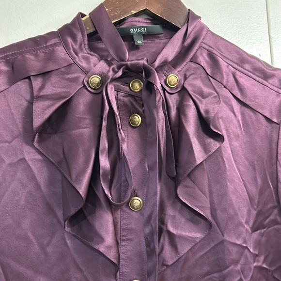 GUCCI NWOT - Picture 2 of 16
